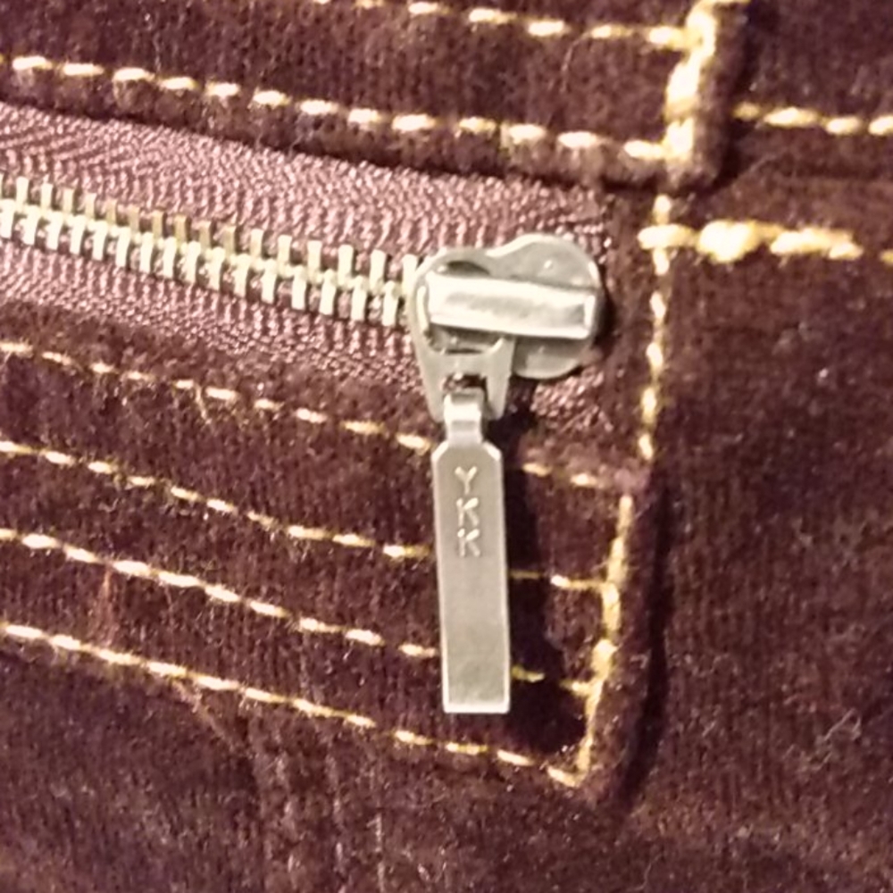 Blazer - Picture 3 of 7